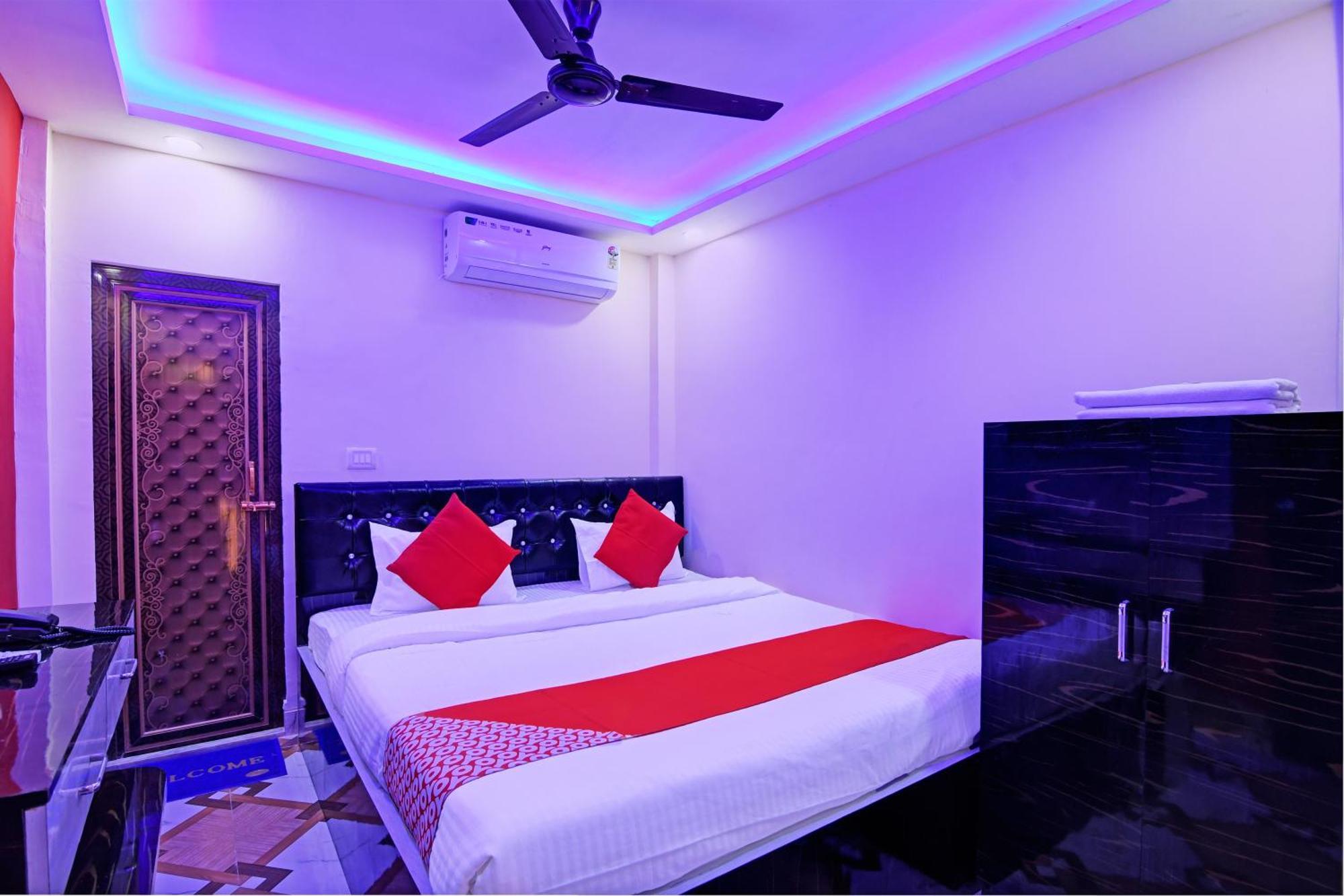 O Star 3* Kolkata